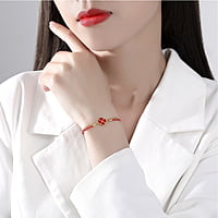 Gold-Plated Lucky Clover Bracelet Gold-Plated Lucky Clover Bracelet