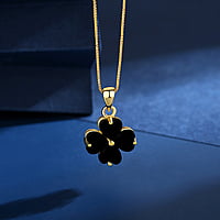 Obsidian Clover Necklace Obsidian Clover Necklace